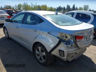 2013 Hyundai Elantra GLS z VIN 5NPDH4AE4DH333340, wystawiony jako IAAI lot #42068261 z przebiegiem 122 863 mil mil oraz . Historia ofert i sprzedaży dostępna na DreamBid. Obrazek 3.