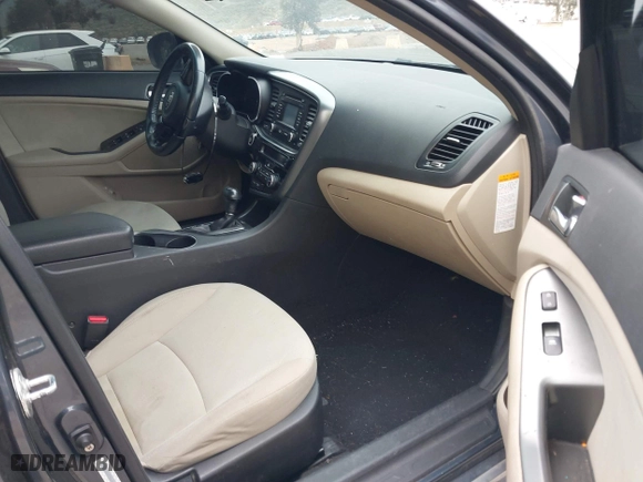 2014 Kia Optima Hybrid LX with VIN KNAGM4AD4E5066067, listed as a IAAI auction lot 41884259 with 131,077 mi miles. Bid and sale history available at carsss.com. Image 5.