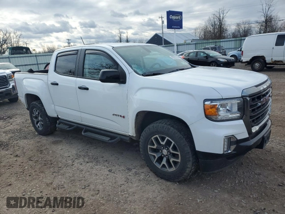 2021 GMC Canyon 4WD AT4 w/Leather with VIN 1GTG6FEN0M1100300, listed as a Copart auction lot 82281314 with 60,086 mi miles and Non Repairable. Bid and sale history available at carsss.com. Image 4.