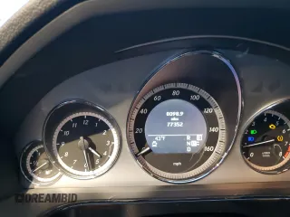 2011 Mercedes-Benz E-Class E 350 Luxury with VIN WDDHF8HB8BA357743, listed as a Copart auction lot 84480414 with 77,352 mi miles and Salvage Title. Bid and sale history available at carsss.com. Image 9.