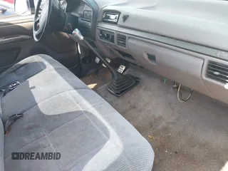 1995 Ford F-150 с VIN 1FTEF15N9SNB71348, выставлен на аукционе IAAI как лот 42307020 с пробегом 252 581 миль миль и . История ставок и продаж доступна на DreamBid. Изображение 5.