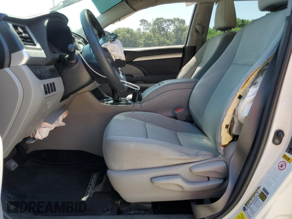 2018 Toyota Highlander LE z VIN 5TDZARFH0JS036985, wystawiony jako Copart lot #54472975 z przebiegiem 128 131 mil mil oraz Szkoda całkowita • Salvage title. Historia ofert i sprzedaży dostępna na DreamBid. Obrazek 7.
