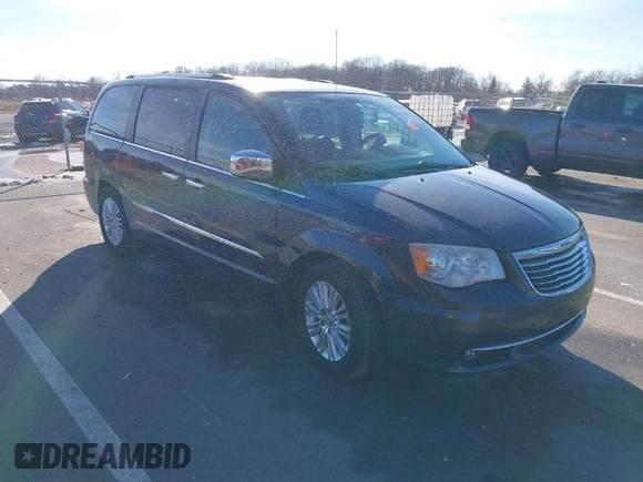 2014 Chrysler Town & Country Limited with VIN 2C4RC1GGXER176316, listed as a IAAI auction lot 41423119 with 150,109 mi miles and . Bid and sale history available at DreamBid. Image 1.