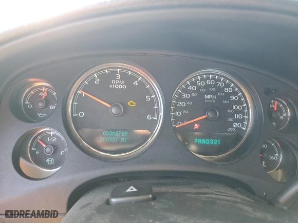 2008 Chevrolet Silverado 1500 LTZ with VIN 2GCEK19J281251376, listed as a Copart auction lot 42425325 with 300,957 mi miles and Salvage Title. Bid and sale history available at carsss.com. Image 9.