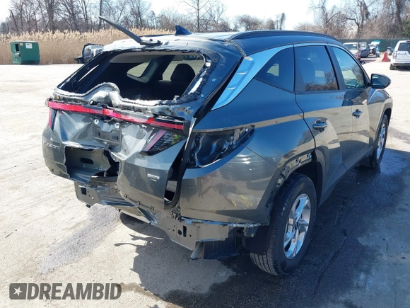 2023 Hyundai Tucson SEL z VIN 5NMJBCAE5PH237670, wystawiony jako IAAI lot #41747912 z przebiegiem 21 607 mil mil oraz . Historia ofert i sprzedaży dostępna na DreamBid. Obrazek 6.