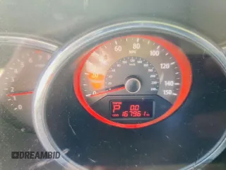 2011 Kia Sorento SX with VIN 5XYKW4A28BG164365, listed as a Copart auction lot 86365784 with 167,961 mi miles and Non Repairable. Bid and sale history available at carsss.com. Image 9.
