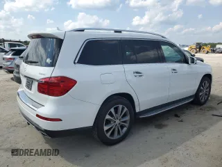 2015 Mercedes-Benz GL-Class GL 450 with VIN 4JGDF6EE8FA451618, listed as a Copart auction lot 46242034 with 84,922 mi miles. Bid and sale history available at carsss.com. Image 3.