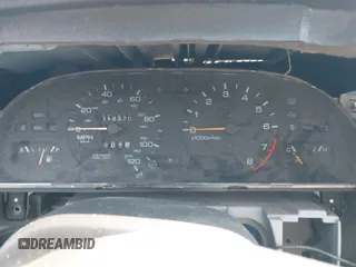 1997 Nissan Altima XE z VIN 1N4BU31D1VC199720, wystawiony jako IAAI lot #42061192 z przebiegiem 312 370 mil mil oraz . Historia ofert i sprzedaży dostępna na DreamBid. Obrazek 7.