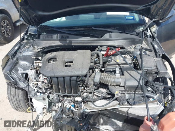 2024 Kia Forte LXS with VIN 3KPF24AD8RE800644, listed as a IAAI auction lot 41750529 with 12,339 mi miles and . Bid and sale history available at DreamBid. Image 10.
