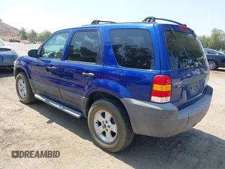 2006 Ford Escape XLT z VIN 1FMYU03146KB77722, wystawiony jako IAAI lot #42580276 z przebiegiem 135 660 mil mil oraz . Historia ofert i sprzedaży dostępna na DreamBid. Obrazek 3.