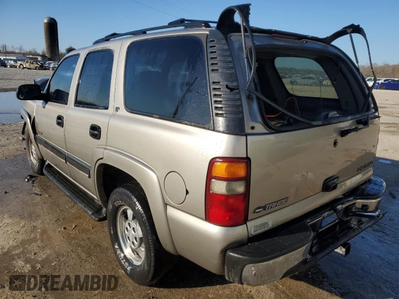 2002 Chevrolet Tahoe LS with VIN 1GNEC13V62R184697, listed as a Copart auction lot 87201294 with 0 mi miles and Salvage Title. Bid and sale history available at carsss.com. Image 2.