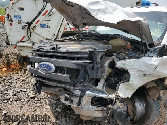 2020 Ford F-350 XL with VIN 1FD8W3HT3LED87955, listed as a Copart auction lot 57363303 with Not provided miles and Salvage title. Bid and sale history available at DreamBid. Image 5.