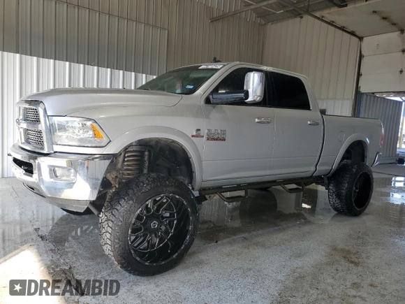 2017 Ram 2500 Laramie with VIN 3C6UR5FL8HG725754, listed as a Copart auction lot 44160425 with 150,148 mi miles and Clean Title. Bid and sale history available at carsss.com. Image 1.