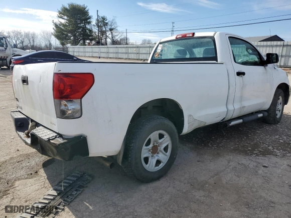 2007 Toyota Tundra with VIN 5TFLU52177X003063, listed as a Copart auction lot 84468654 with 261,247 mi miles and Clean Title. Bid and sale history available at carsss.com. Image 3.