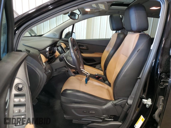 2020 Chevrolet Trax LT with VIN 3GNCJLSB8LL225095, listed as a Copart auction lot 55037785 with 38,443 mi miles and Salvage Title. Bid and sale history available at DreamBid. Image 7.