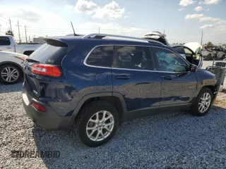 2018 Jeep Cherokee Latitude Plus with VIN 1C4PJLLB8JD590419, listed as a Copart auction lot 51734675 with 145,331 mi miles and Salvage Title. Bid and sale history available at carsss.com. Image 3.