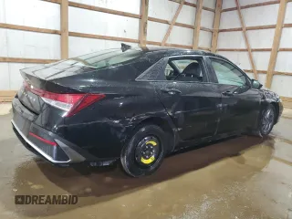 2024 Hyundai Elantra SEL z VIN KMHLM4DG5RU747885, wystawiony jako Copart lot #60958555 z przebiegiem 28 333 mil mil oraz Czysty tytuł • Clean title. Historia ofert i sprzedaży dostępna na DreamBid. Obrazek 3.