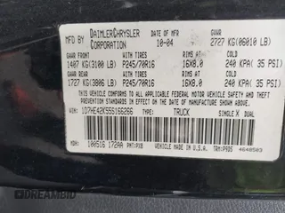 2005 Dodge Dakota SLT z VIN 1D7HE42K55S166266, wystawiony jako IAAI lot #42449608 z przebiegiem 192 728 mil mil oraz . Historia ofert i sprzedaży dostępna na DreamBid. Obrazek 9.