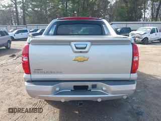 2013 Chevrolet Avalanche LS with VIN 3GNMCEE02DG207190, listed as a IAAI auction lot 41396345 with 223,378 mi miles and . Bid and sale history available at DreamBid. Image 16.
