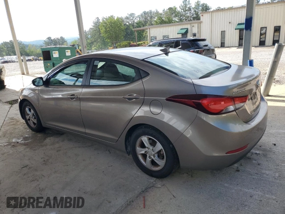 2015 Hyundai Elantra SE z VIN 5NPDH4AE7FH646935, wystawiony jako Copart lot #55829935 z przebiegiem 118 740 mil mil oraz Szkoda całkowita • Salvage title. Historia ofert i sprzedaży dostępna na DreamBid. Obrazek 2.