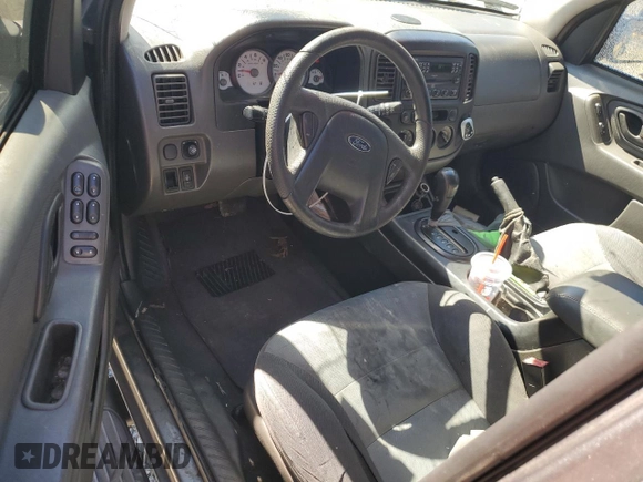 2005 Ford Escape XLS Value с VIN 1FMYU92Z75KB68457, выставлен на аукционе Copart как лот 46427005 с пробегом 144 278 миль миль и Списание • Salvage title. История ставок и продаж доступна на DreamBid. Изображение 8.