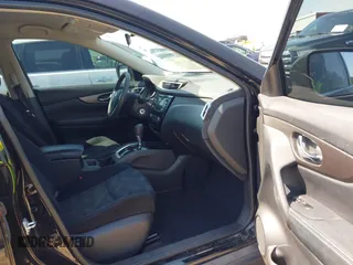 2014 Nissan Rogue SV with VIN 5N1AT2MT9EC834930, listed as a IAAI auction lot 42018226 with 112,952 mi miles and . Bid and sale history available at carsss.com. Image 5.