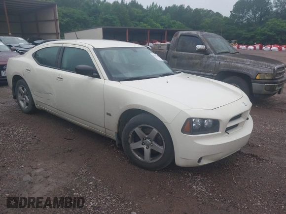 2008 Dodge Charger z VIN 2B3KA43G18H266965, wystawiony jako IAAI lot #42292099 z przebiegiem 270 494 mil mil oraz . Historia ofert i sprzedaży dostępna na DreamBid. Obrazek 6.