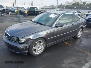2005 BMW 3 Series 330Ci with VIN WBABD53475PL16418, listed as a IAAI auction lot 41217356 with 158,274 mi miles and . Bid and sale history available at carsss.com. Image 2.