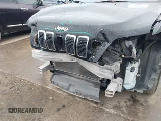 2020 Jeep Cherokee Latitude Plus with VIN 1C4PJLLB7LD637670, listed as a IAAI auction lot 41581886 with 70,199 mi miles. Bid and sale history available at carsss.com. Image 6.