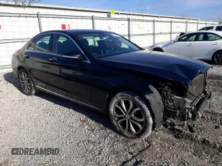 2015 Mercedes-Benz C-Class C 300 Luxury with VIN 55SWF4KB0FU053787, listed as a Copart auction lot 84916574 with 77,943 mi miles and Salvage Title. Bid and sale history available at carsss.com. Image 4.