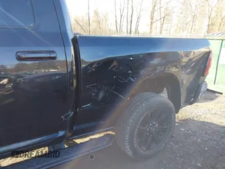 2024 Ram 2500 Big Horn with VIN 3C6UR5DJ9RG269153, listed as a IAAI auction lot 41777937 with 25,060 mi miles. Bid and sale history available at carsss.com. Image 6.