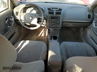 2007 Chevrolet Malibu LS w/1LS with VIN 1G1ZS58F47F249621, listed as a Copart auction lot 52363225 with 168,332 mi miles and Clean Title. Bid and sale history available at carsss.com. Image 8.