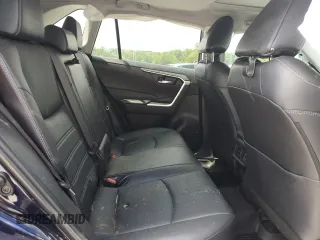 2022 Toyota RAV4 XLE Premium with VIN 2T3C1RFV5NW225650, listed as a Copart auction lot 61301165 with 36,969 mi miles and Salvage title. Bid and sale history available at DreamBid. Image 11.