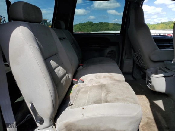 2005 Ford Excursion Special Serv with VIN 1FMNU41S75ED02621, listed as a Copart auction lot 70396264 with 282,111 mi miles and Salvage Title. Bid and sale history available at carsss.com. Image 10.