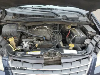 2008 Chrysler Town & Country Touring with VIN 2A8HR54P78R838095, listed as a Copart auction lot 68681724 with 219,509 mi miles and Salvage Title. Bid and sale history available at DreamBid. Image 14.