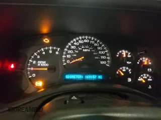 2005 Chevrolet Silverado 1500 Z71 with VIN 1GCEK19B65Z320601, listed as a Copart auction lot 52506345 with 169,157 mi miles and Salvage Title. Bid and sale history available at DreamBid. Image 9.