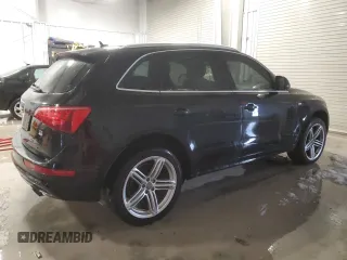 2010 Audi Q5 Prestige with VIN WA1WKBFPXAA100603, listed as a Copart auction lot 49486615 with 136,264 mi miles and Clean title. Bid and sale history available at DreamBid. Image 3.