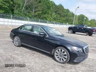 2019 Mercedes-Benz E 300 with VIN WDDZF4JB1KA580990, listed as a IAAI auction lot 42248312 with 84,097 mi miles and . Bid and sale history available at DreamBid. Image 1.