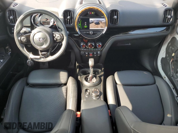 2019 MINI Countryman Cooper S with VIN WMZYT5C55K3J88496, listed as a Copart auction lot 70500684 with 26,077 mi miles and Clean Title. Bid and sale history available at carsss.com. Image 8.