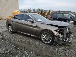 2019 Alfa Romeo Giulia with VIN ZARFAMAN5K7599714, listed as a Copart auction lot 44950765 with 0 mi miles and Salvage Title. Bid and sale history available at carsss.com. Image 4.