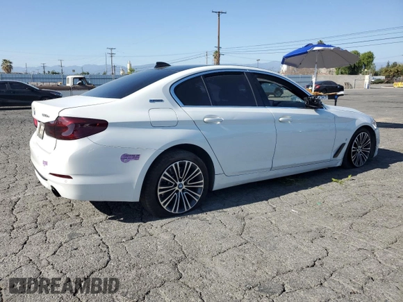 2019 BMW 5 Series 530e с VIN WBAJA9C54KB389629, выставлен на аукционе Copart как лот 52256265 с пробегом 112 642 миль миль и Списание • Salvage title. История ставок и продаж доступна на DreamBid. Изображение 3.