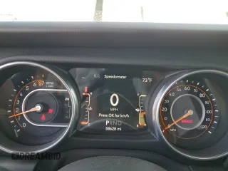 2018 Jeep Wrangler Unlimited Sahara с VIN 1C4HJXEG5JW303515, выставлен на аукционе Copart как лот 59985005 с пробегом 58 628 миль миль и Списание • Salvage title. История ставок и продаж доступна на DreamBid. Изображение 9.