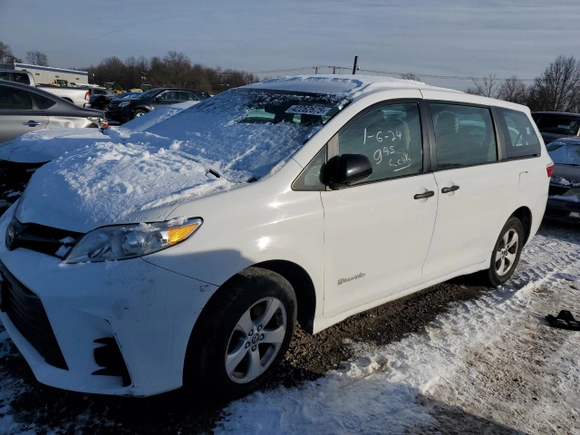 2018 Toyota Sienna L with VIN 5TDZZ3DC5JS944216, listed as a Copart auction lot 42262675 with 163,078 mi miles and Clean Title. Bid and sale history available at DreamBid. Image 1.