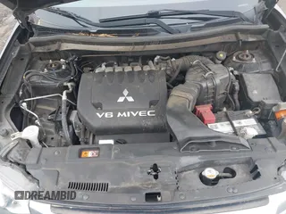 2015 Mitsubishi Outlander GT z VIN JA4JZ4AX8FZ002364, wystawiony jako IAAI lot #42187976 z przebiegiem 144 447 mil mil oraz . Historia ofert i sprzedaży dostępna na DreamBid. Obrazek 10.