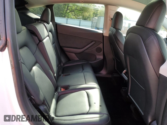 2022 Tesla Model Y Long Range with VIN 7SAYGDEE4NF398710, listed as a Copart auction lot 50510375 with 46,430 mi miles and Non Repairable. Bid and sale history available at DreamBid. Image 11.