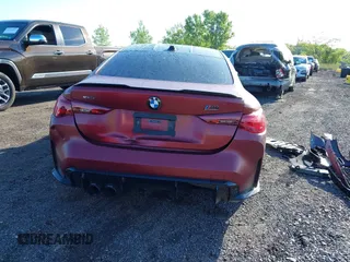 2025 BMW M4 Competition xDrive с VIN WBS33HK05SCT17492, выставлен на аукционе IAAI как лот 42132837 с пробегом 1 370 миль миль и . История ставок и продаж доступна на DreamBid. Изображение 15.