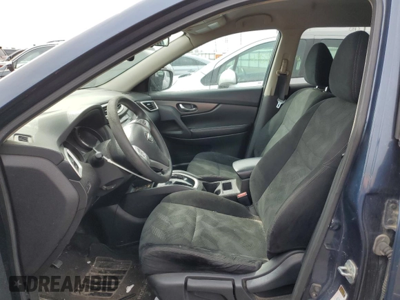 2015 Nissan Rogue SV z VIN 5N1AT2MK3FC862635, wystawiony jako Copart lot #49234305 z przebiegiem 157 703 mil mil oraz Szkoda całkowita • Salvage title. Historia ofert i sprzedaży dostępna na DreamBid. Obrazek 7.