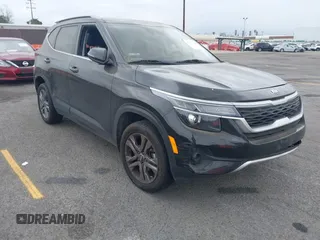 2021 Kia Seltos S with VIN KNDEU2AAXM7146982, listed as a IAAI auction lot 42047526 with 53,024 mi miles and . Bid and sale history available at DreamBid. Image 1.