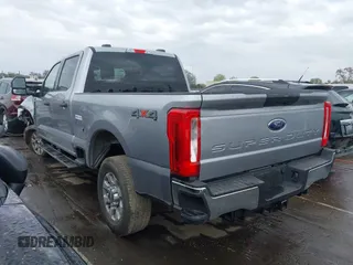 2024 Ford Super Duty F-250 SRW XL with VIN 1FT7W2BT9RED24404, listed as a IAAI auction lot 41851217 with 25,627 mi miles. Bid and sale history available at carsss.com. Image 14.