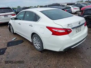 2017 Nissan Altima SV with VIN 1N4AL3AP0HC498385, listed as a IAAI auction lot 41881873 with 126,099 mi miles and . Bid and sale history available at carsss.com. Image 3.